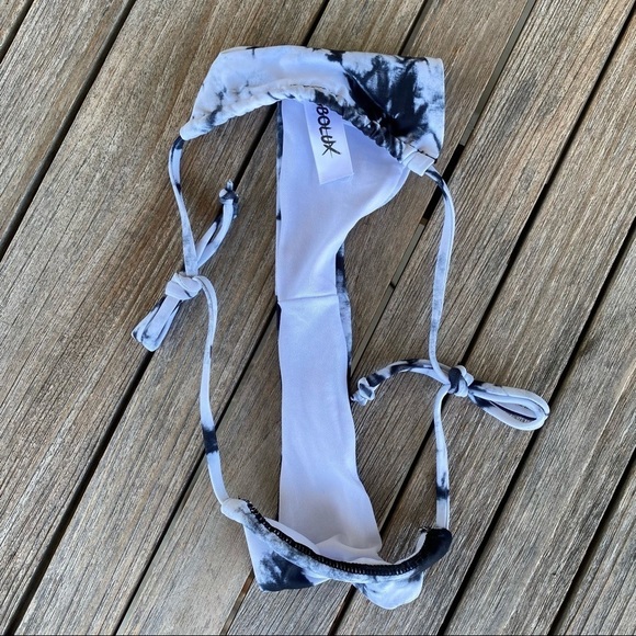 Hobolux Maddie Munson Ta Die For Hobokini String Bikini Small Blk Wht Tie Dye - Picture 9 of 11